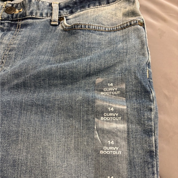 Eddie Bauer Women’s Curvy Bootcut Blue Jeans 14 - Picture 3 of 7